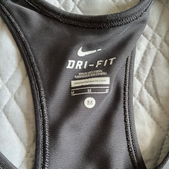 TWO Nike dri-fit tank tops - Picture 3 of 6